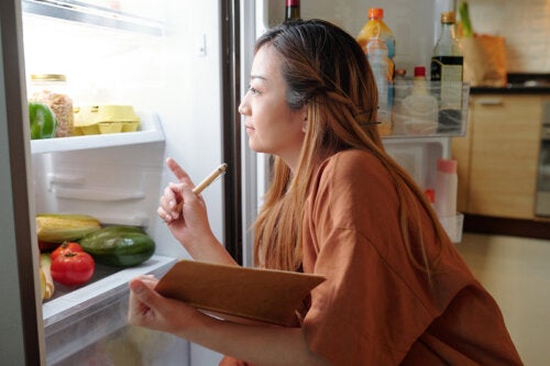 How Long Does Cooked Food Last in the Fridge?