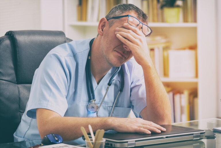 Burnout Syndrome in Healthcare Professionals