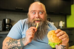 4 Foods to Avoid Eating After Getting a Tattoo