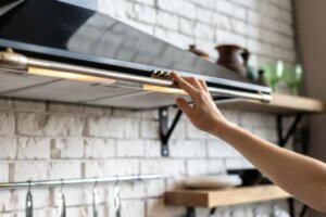 Extractor Hoods: Advantages and Disadvantages