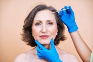Why Society Needs to Eliminate The Stigma of Plastic Surgery