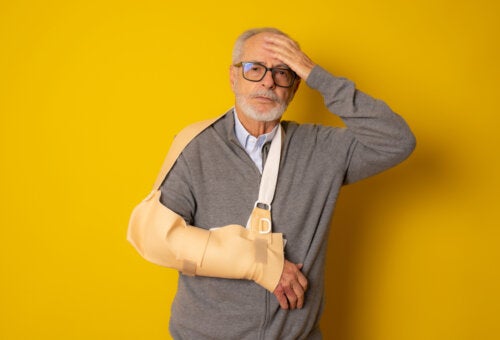 11 Possible Causes of Pain in the Right Arm