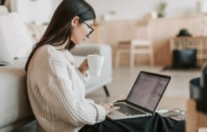 6 Tips to Avoid Falling Asleep While Studying