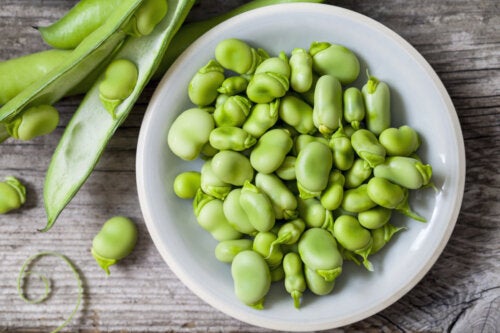 Broad Beans: Properties and Contraindications