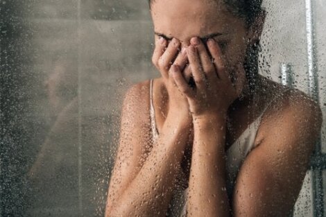 Ablutophobia, the Irrational Fear of Bathing