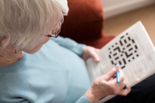 10 Stimulating Exercises and Activities against Dementia