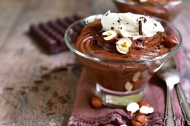 Chocolate and Hazelnut Custard Recipe