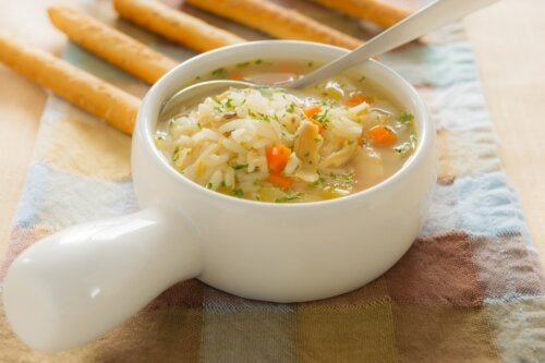 5 Astringent Foods for Diarrhea Relief