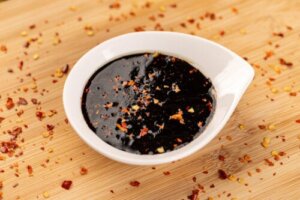 Teriyaki Sauce: Nutritional Value, Benefits and Risks