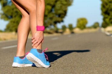 Peroneal Tendonitis: Causes, Symptoms, Treatment and More