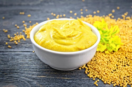 Mustard Greens: Nutritional Information and Health Benefits