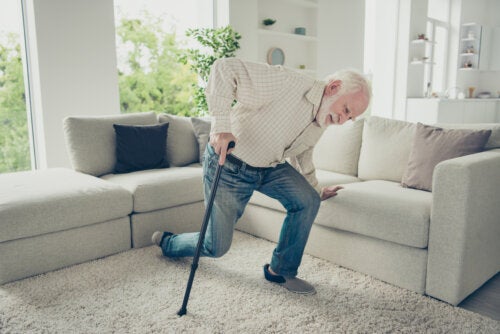 Leg Weakness: 9 Possible Causes