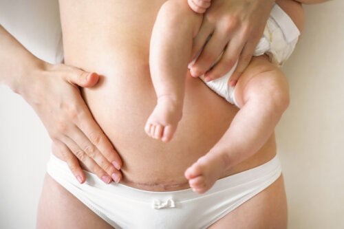 How Postpartum Skin Changes and Skin Care Tips