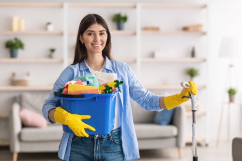 Learn How to Create a Weekly Cleaning Plan That's Perfect for Your Home