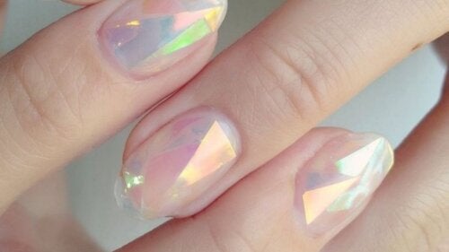What Are Glass Nails?