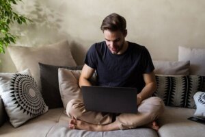 Are Laptops a Risk for Fertility? What Men Should Know