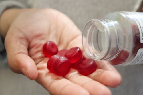 Berberine, The "Natural Ozempic" That's Sweeping TikTok: Does It Really Work?