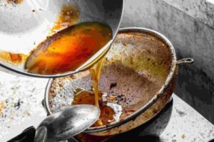 Why Shouldn't You Reuse Frying Oil? Learn How to Recycle It Here