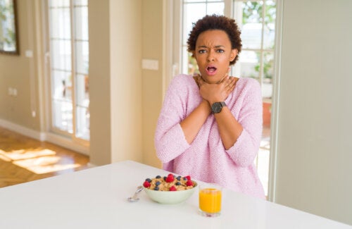 Can Food Go Down the Wrong Pipe?