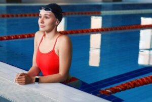 Swimming and Beauty: Protect Your Hair, Skin, and Nails from Chlorine