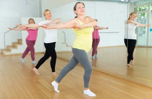Dance Therapy: 5 Benefits and How to Practice it at Home
