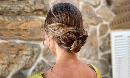 5 best updo hairstyles for the fashionable business woman