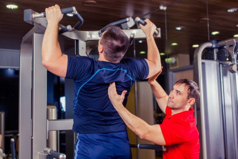 10 Little-known Exercises to Define the Serratus Anterior Muscle