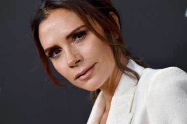 Victoria Beckham: Her Workout Routine to Always Be Fit